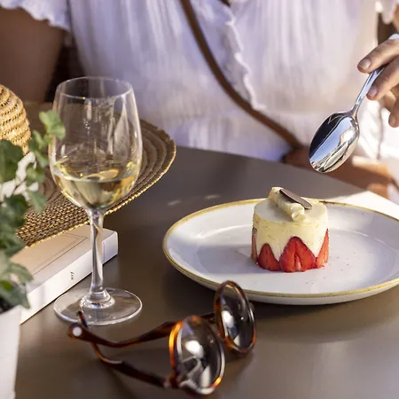 ラ ディ リジェンス 4*