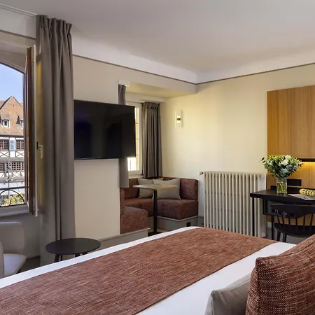 La Diligence Otel 4*