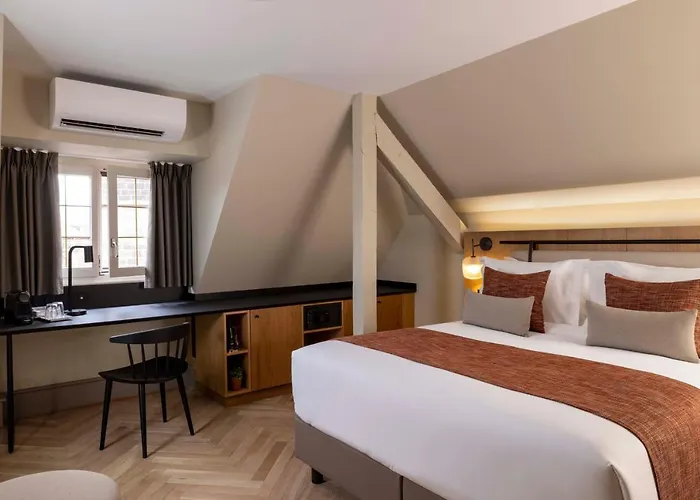 Hotel La Diligence 4*