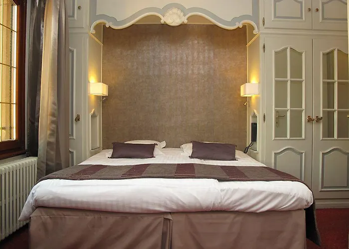 ラ ディ リジェンス ホテル